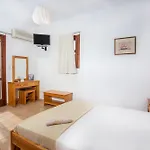 Thalassia Apartament *